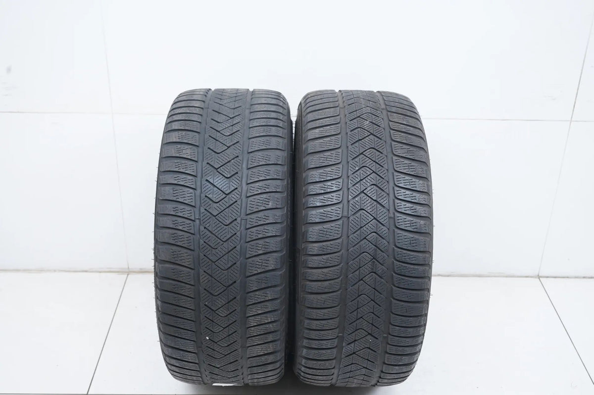 2x Winterreifen 275 40 18 Zoll Pirelli ca.4 mm DOT21/19 MO Detailansicht 2