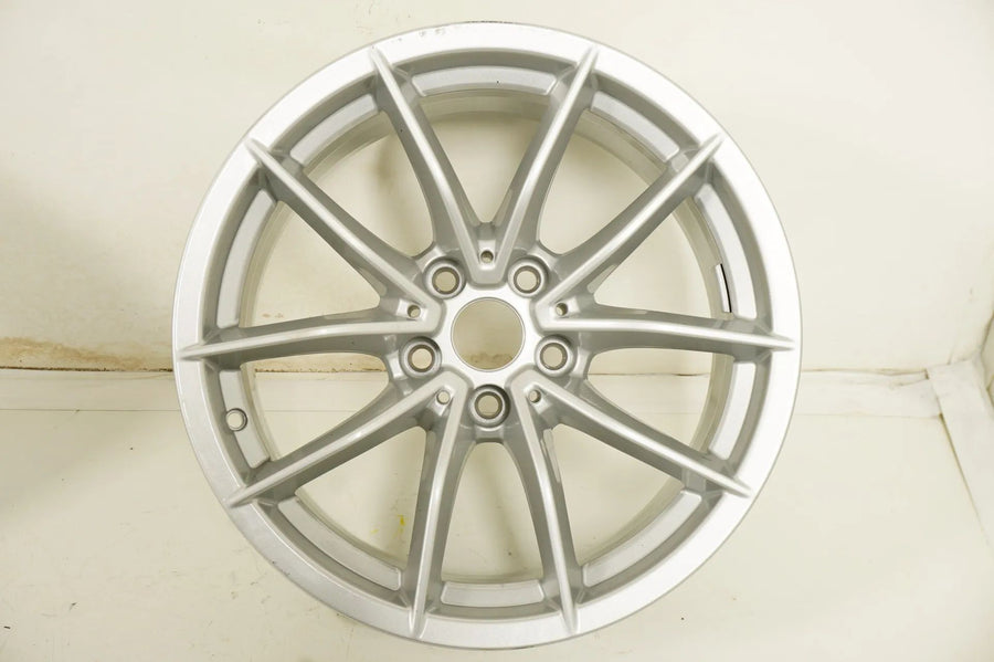 1 x originální hliníkový disk BMW Z4 G29 17 palců 6879184 768 8,5J