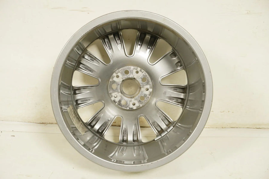 1 x originální MINI Clubman F54 hliníkový disk 19 palců 524 6876636