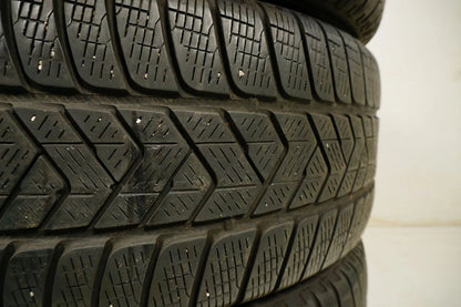 4x Winterreifen Pirelli 235 60 18 Zoll DOT20 MO ca.3-4mm