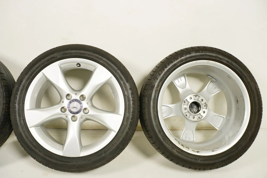 Mercedes Classe A B CLA W246 W117 ruote estive 225 45 17 pollici