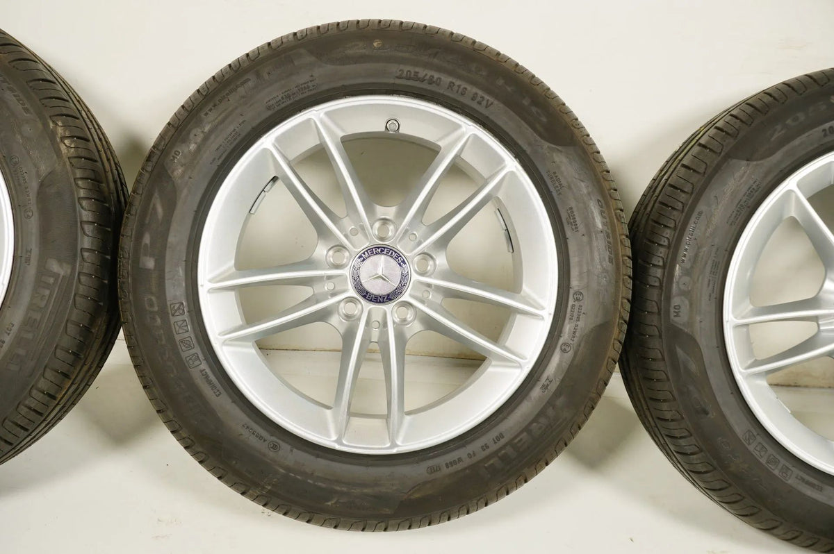 Mercedes AB Class W177 summer wheels, summer tires, 16 inch Detailansicht 4