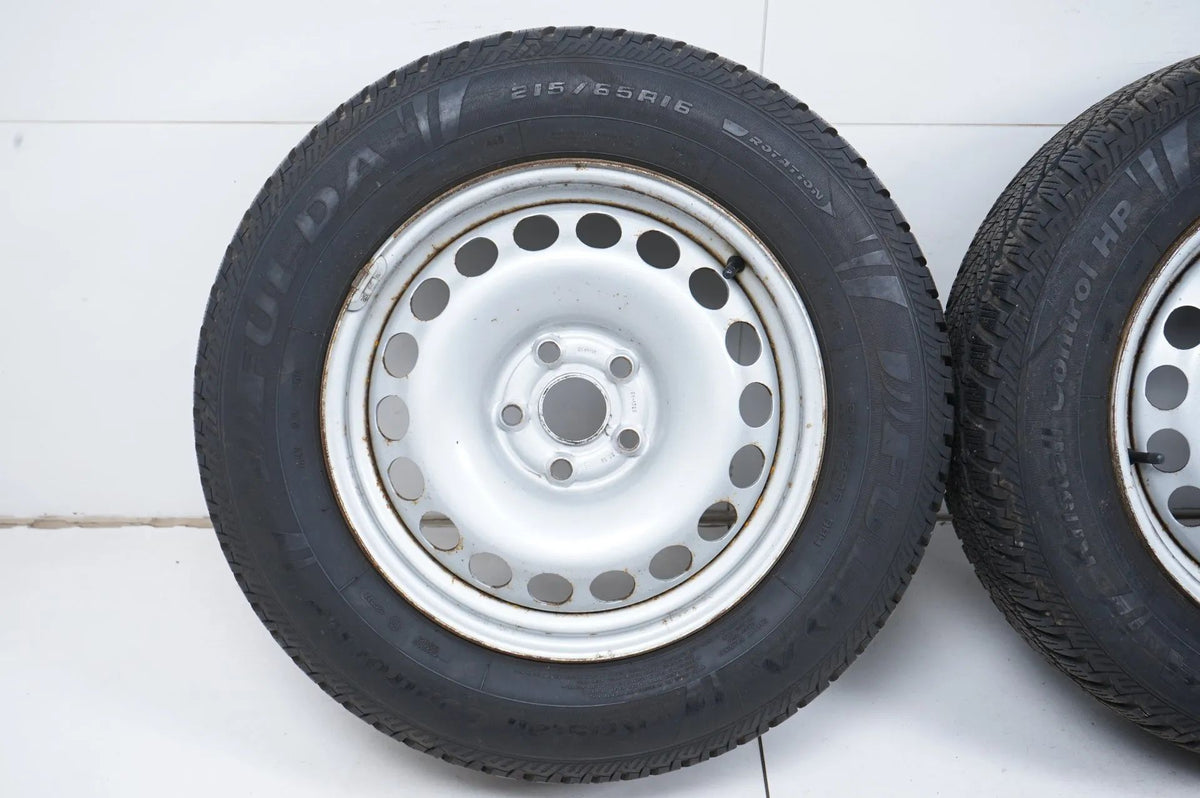 Unknown winter wheels/winter tires 215/65/16 inch 5-hole Detailansicht 3