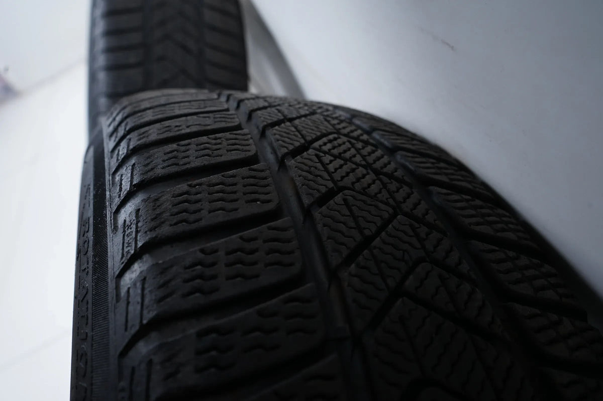 BMW X3 X4 G01 G02 Winter Tires Winter Wheels 225 60 18 inch Detailansicht 9