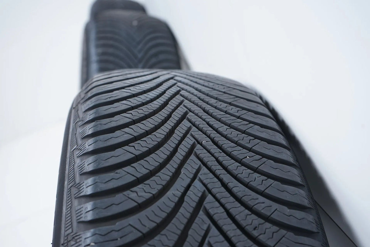 Mercedes AB Class W177 B247 Winter Tires Winter Wheels 16 inch Detailansicht 11