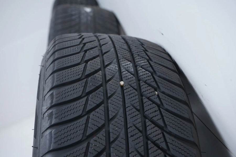 Audi Q3 83A F3 winter tires/wheels 215/65/17 inch