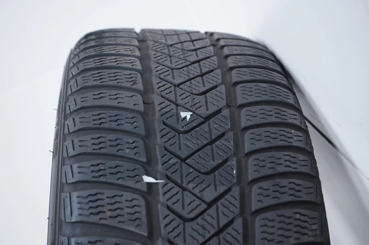 Mercedes A CLA Class W177 W118 Winter Wheels Winter Tires 18 Inch Detailansicht 14