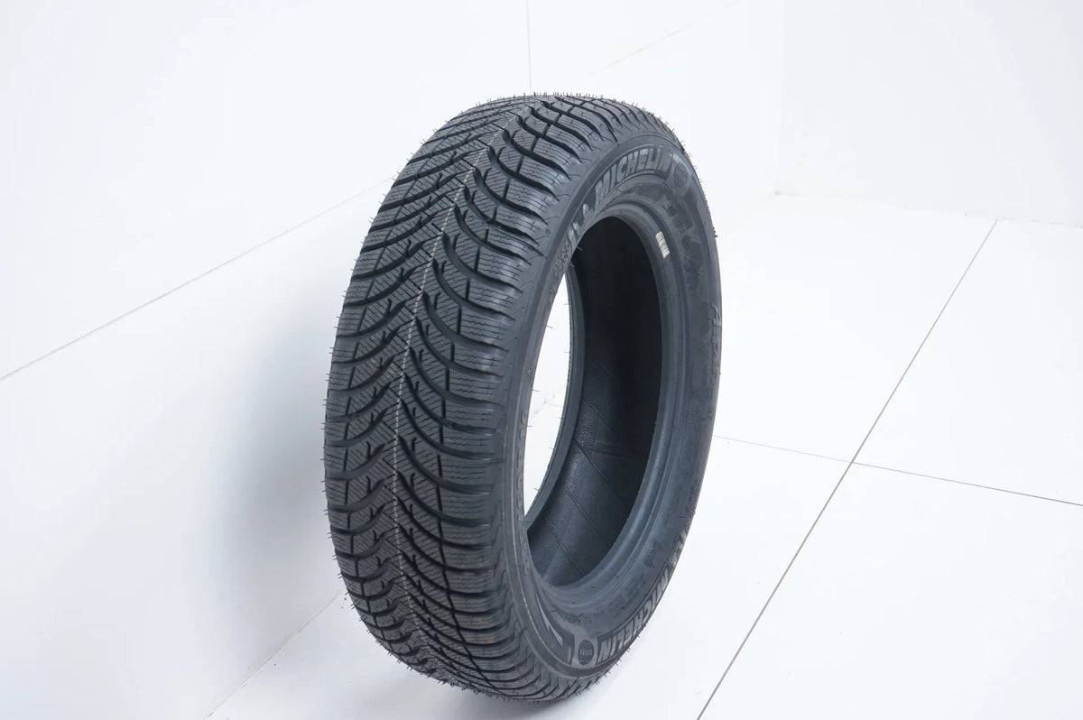 1x NEW Demo Winter Tire 205 60 16 inch Michelin DOT18 BMW* Detail view 3