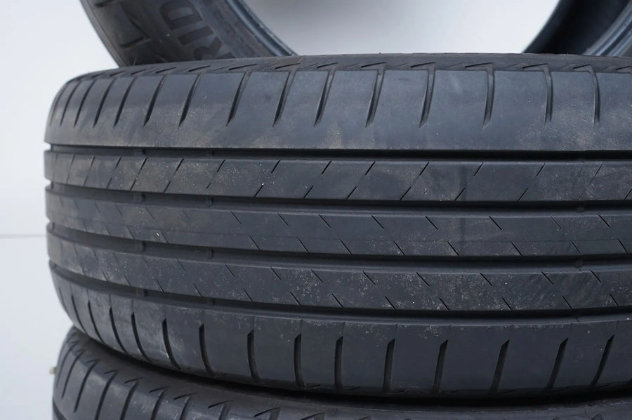 4 x  Sommerreifen 235 50 19 Zoll Bridgestone DOT21 ca.4mm MO