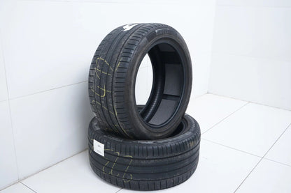 2x Summer tires 285 40 19 inch approx. 4mm Pirelli P Zero DOT21 MO