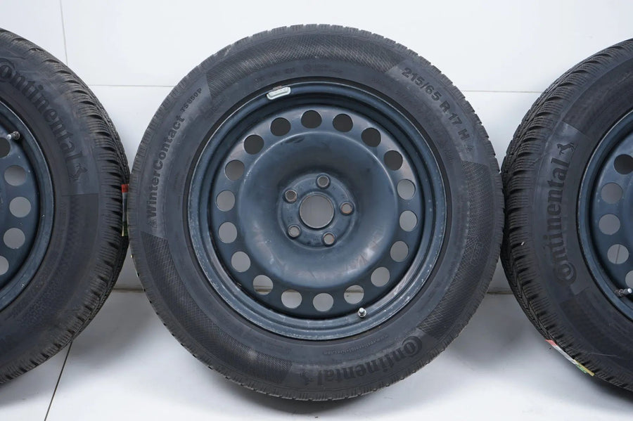 Pneus/jantes hiver Audi Q3 83A F3 215/65/17 pouces