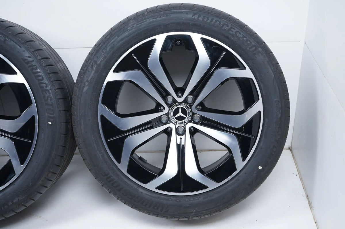 New Mercedes E-Class All Terrain W214 summer wheels 255/45/19 inch Detailansicht 7