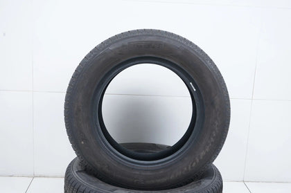 2x Pirelli winter tires 235 65 17 inch DOT21/20 MO approx. 5 mm tread depth