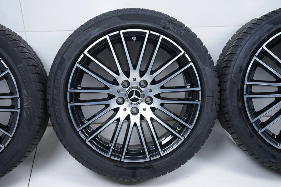 Pneus/jantes hiver 225/45/18 pouces pour Mercedes Classe C W206