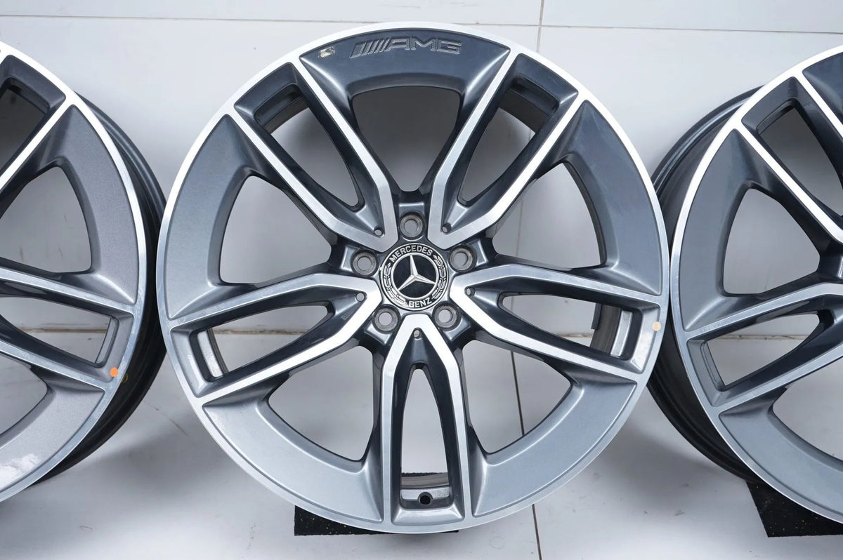 Mercedes E43 E53 AMG W213 AMG Alufelgen 20 Zoll A2134014900 Detailansicht 5