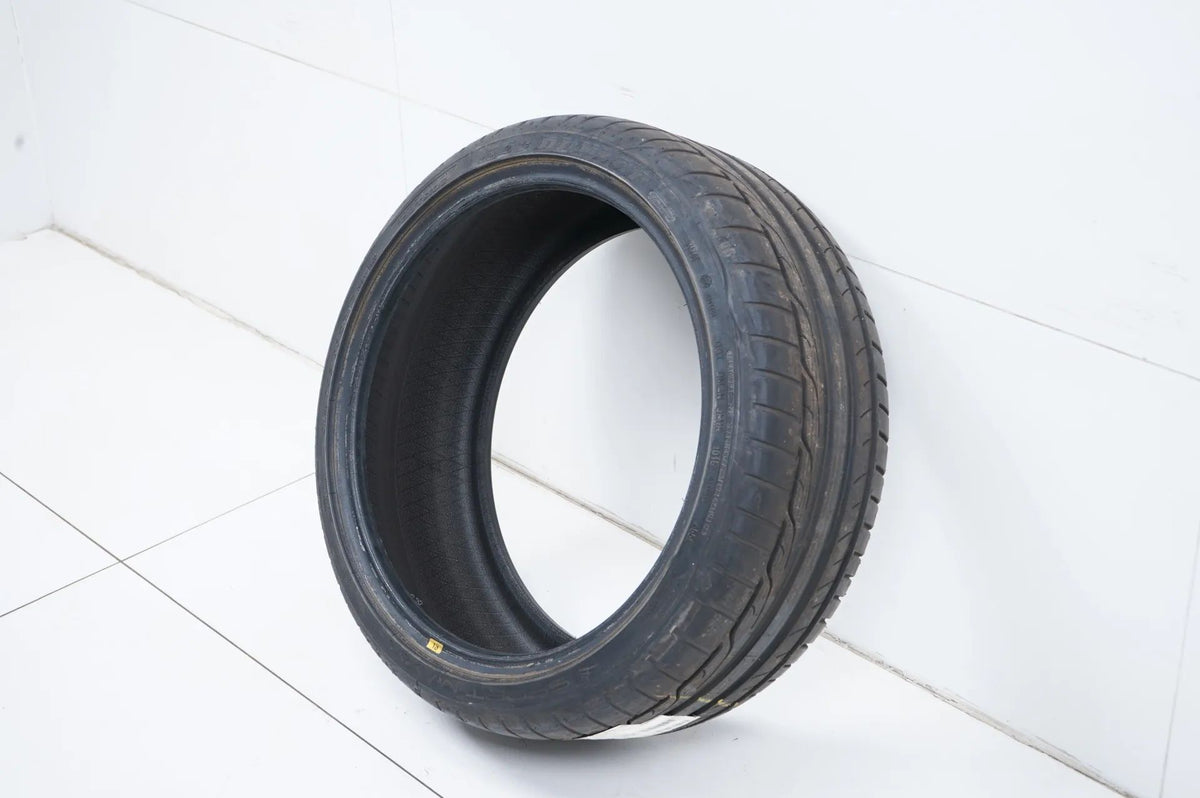 1 pneu été de démonstration Dunlop 245/35/19 pouces DOT15 MO Vue détaillée 5