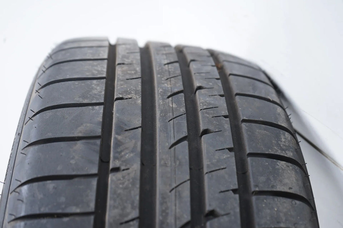 Mercedes C Class W205 S205 summer tires, summer wheels, 19 inch Detailansicht 12
