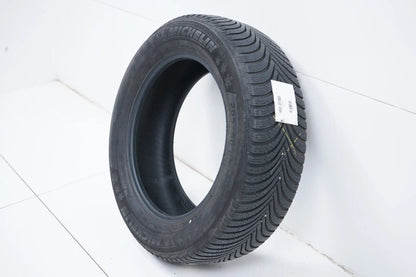 1x Winter tire 205 60 16 inch Michelin approx. 5 mm tread depth DOT21 MO