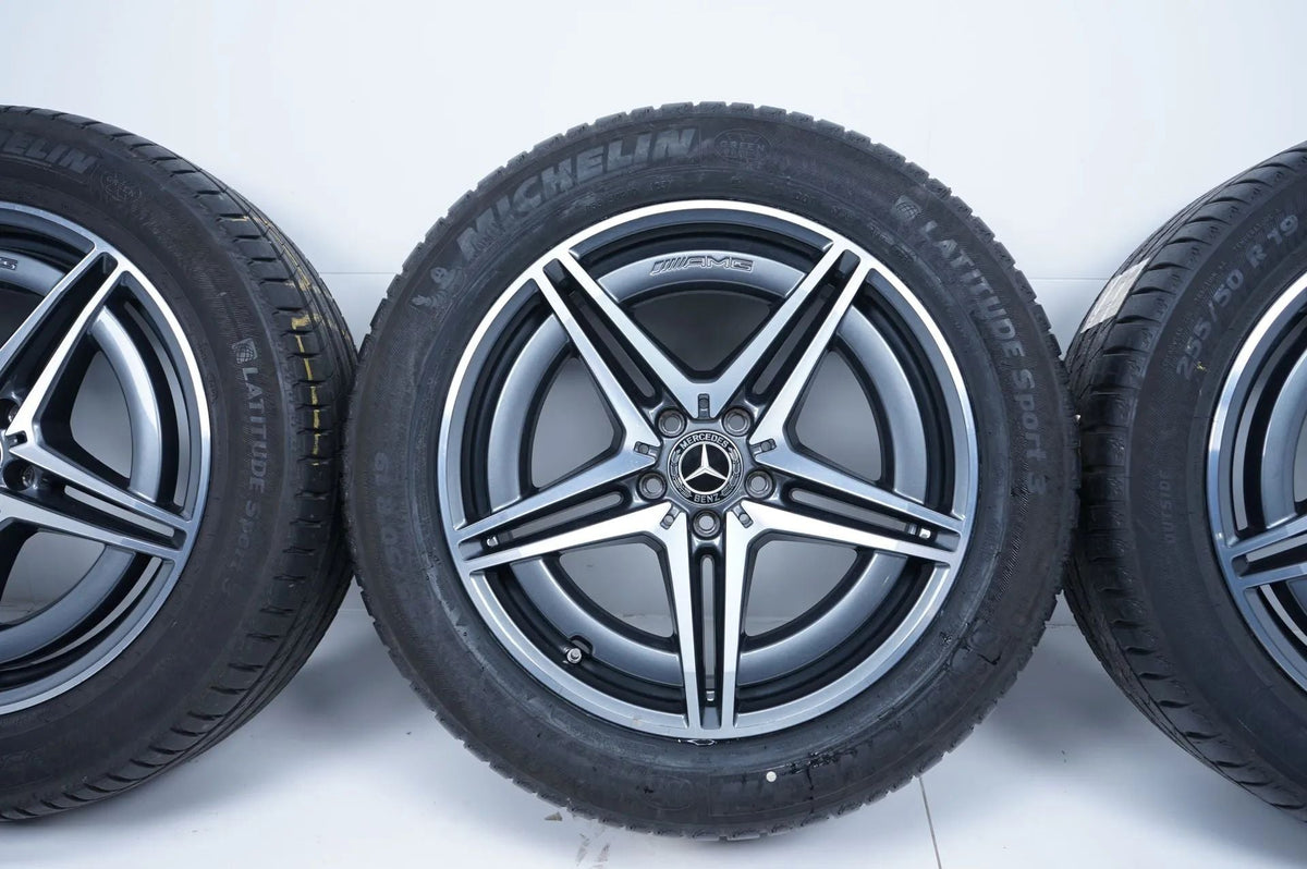 Mercedes EQC N293 TOP 19 Zoll AMG Alufelgen Winterräder mit neuen Winterreifen 235 55 R19