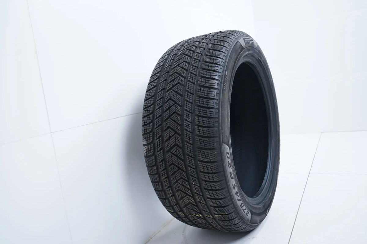 1x Winter tire 275 45 20 inch Pirelli approx. 8 mm DOT16 MO Detail view 4