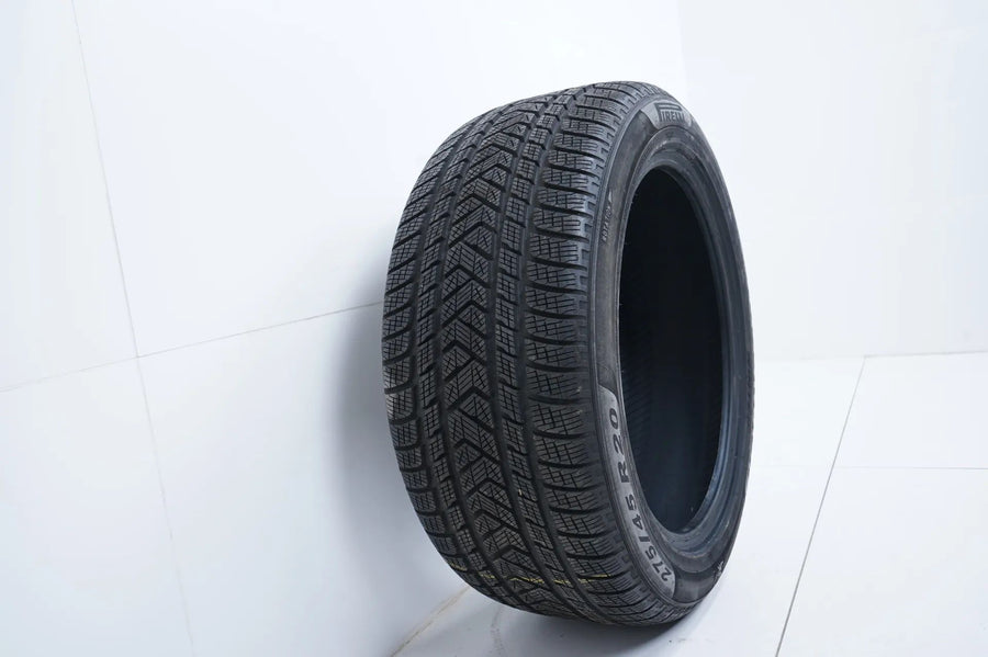 1x Winter tire 275 45 20 inch Pirelli approx. 8 mm DOT16 MO