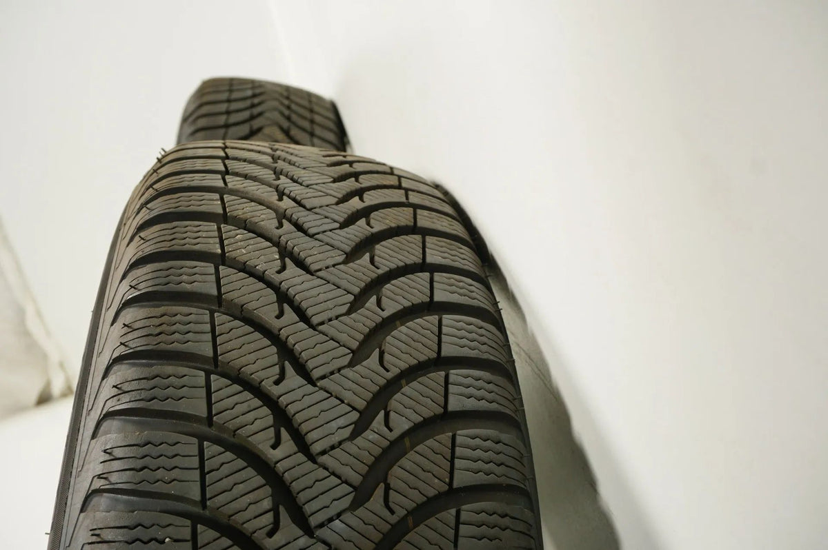 Mercedes GLA W156 X156 Winterreifen Winterräder 215 60 17 Zoll Detailansicht 11