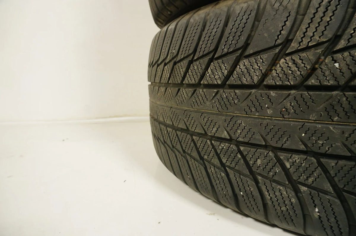 4 x Winterreifen Bridgestone 245 50 19 Zoll DOT18 Bmw* ca.5mm RFT Detailansicht 8
