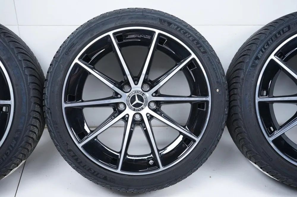 Pneus/jantes hiver Mercedes A35 W177 AMG 235/40/18 pouces Detailansicht 4