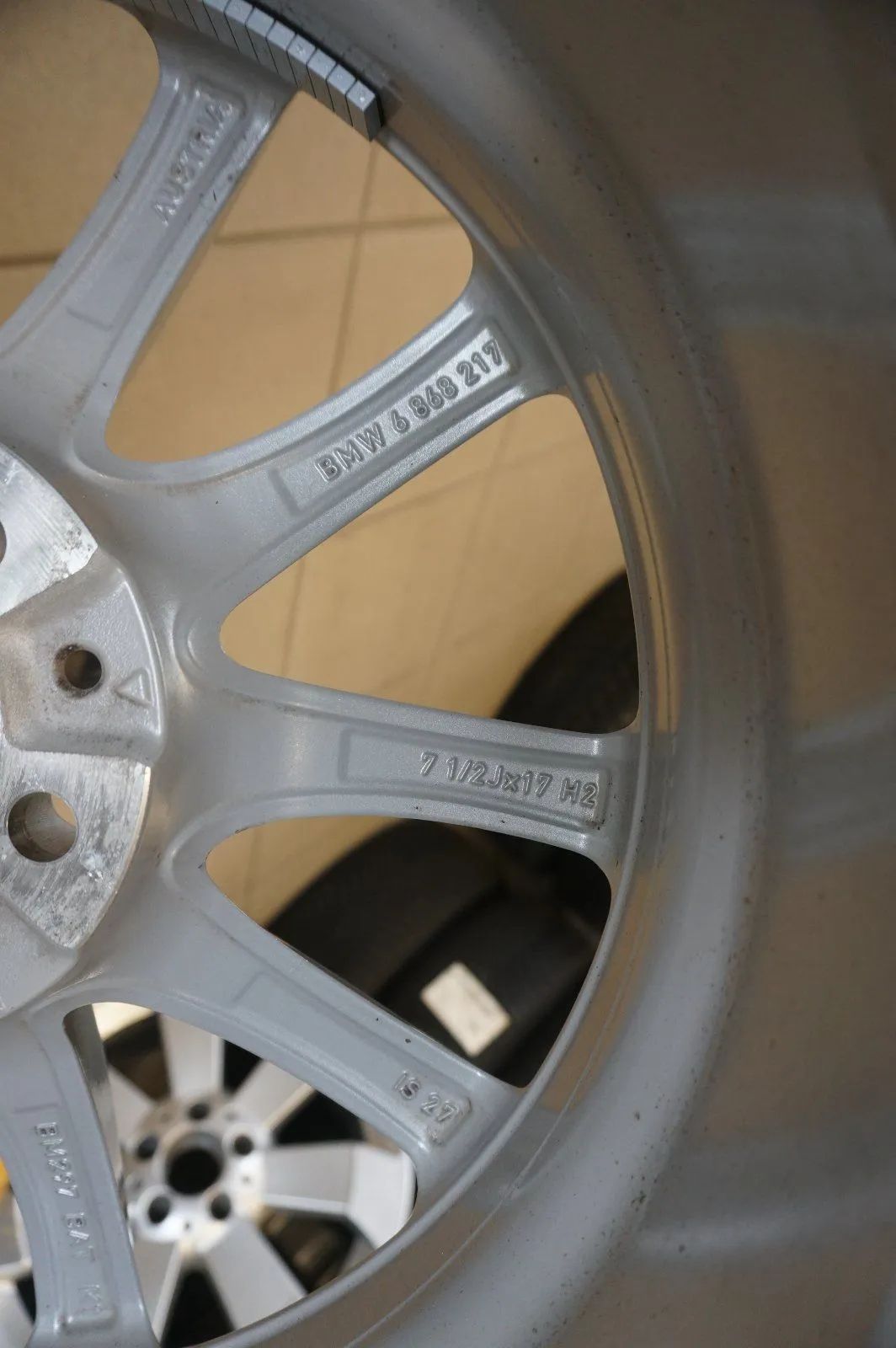 Jantes alu d'origine BMW Série 5 G30 G31 Roues hiver Pneus hiver RSC 225 55 R17 7mm Detailansicht 11