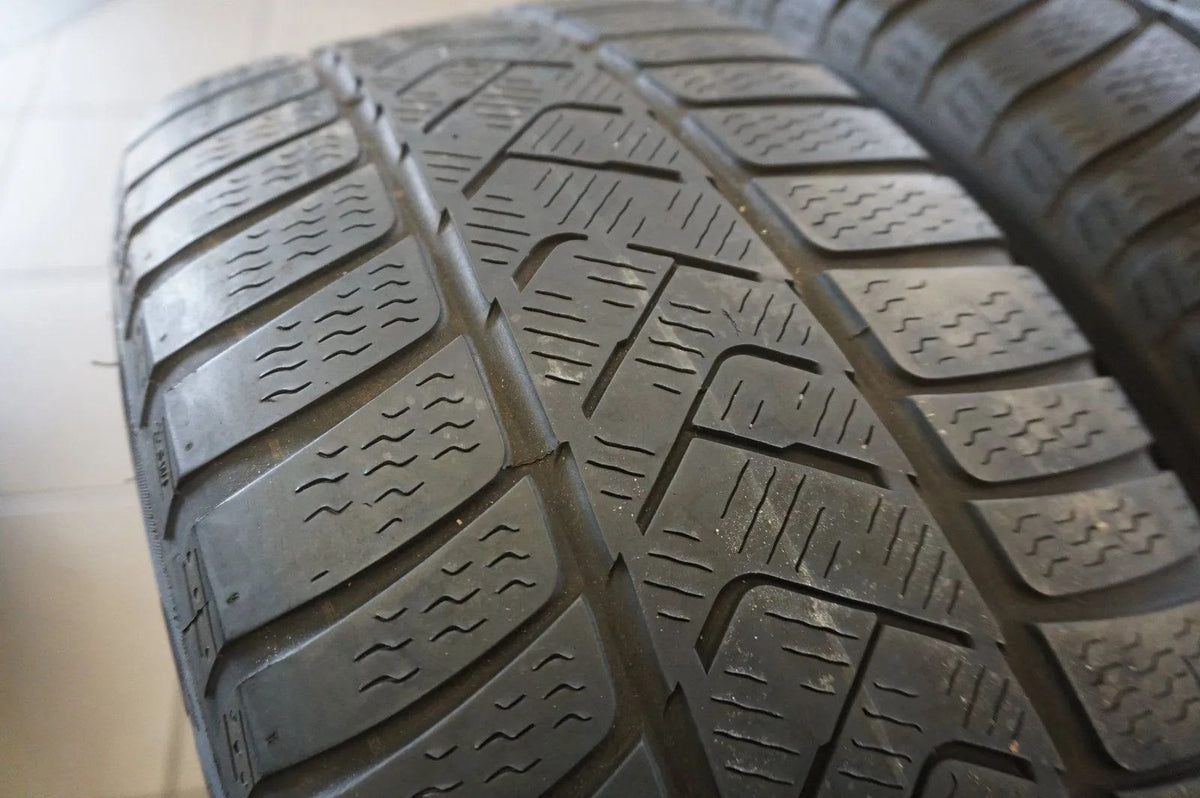 Original Mercedes E-Class W213 S213 18 inch Alloy Wheels A2134013700 Winter Tires Detail view 14