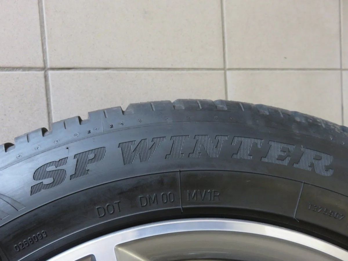 Jantes alliage d'origine BMW Série 5 G30 Style 631 6863417 Pneus hiver Detailansicht 10