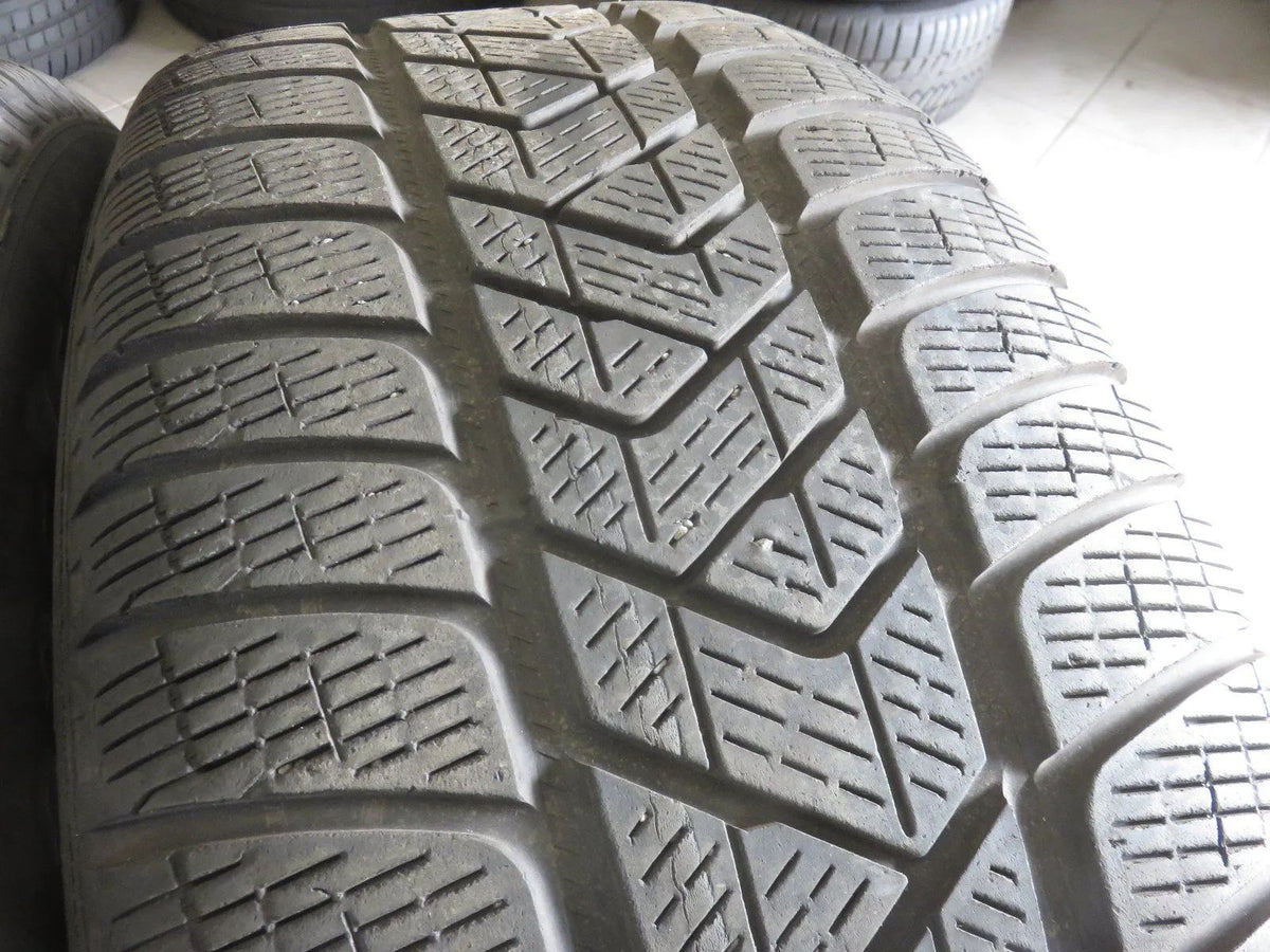 Original Mercedes GLC X253 C253 Alufelgen TOP Winterreifen 235 55 R19 Zoll 7mm Detailansicht 10