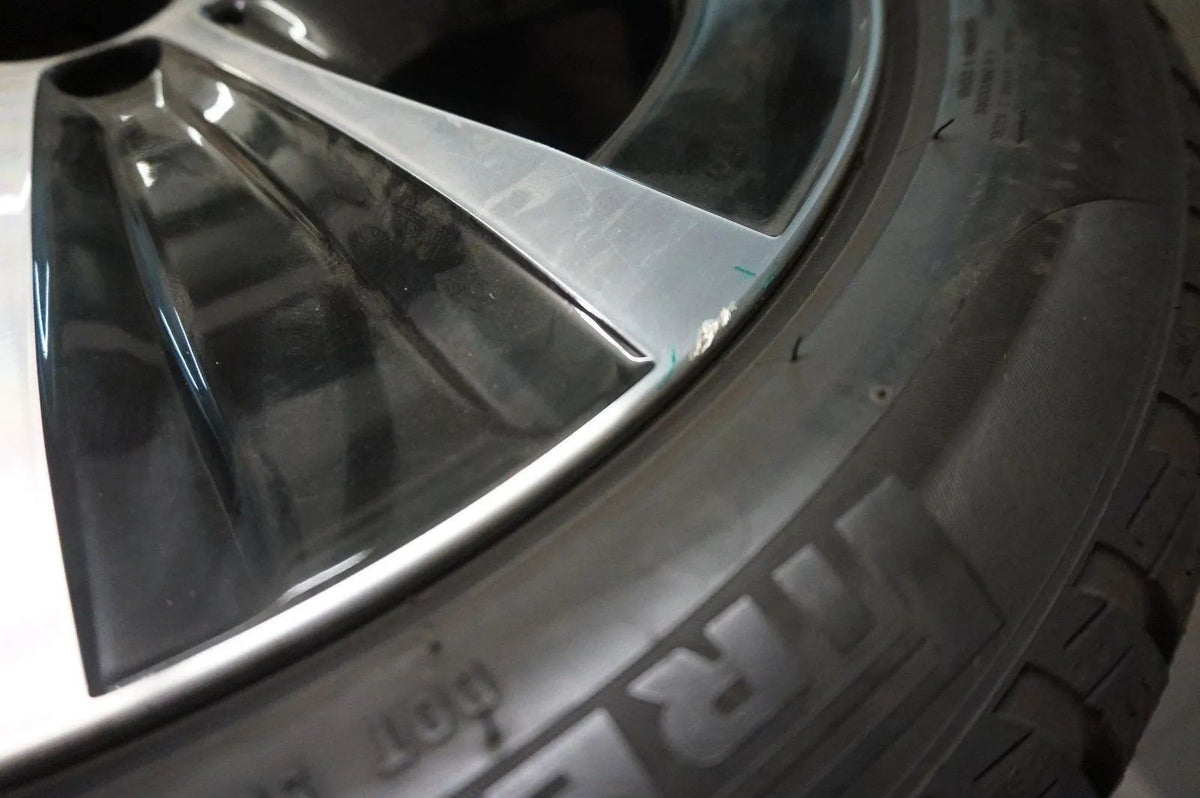 Original Mercedes E-Klasse W213 S213 Alufelgen Winterreifen 245 45 R18 Zoll 6mm Detailansicht 3