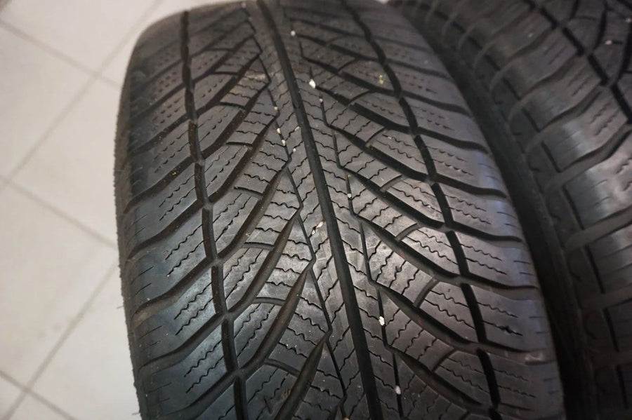 Hliníková kola BMW X1 F48 X2, zimní kola a zimní pneumatiky 225 55 R17, 7 mm
