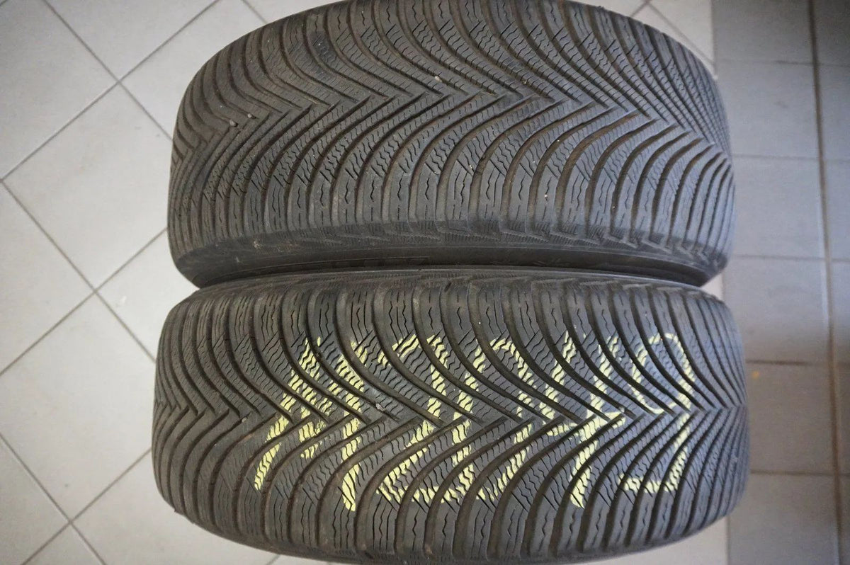 Jantes alliage d'origine BMW Série 5 G30 G31 Roues hiver Pneus hiver 225 55 R17 2021 6mm Detailansicht 10