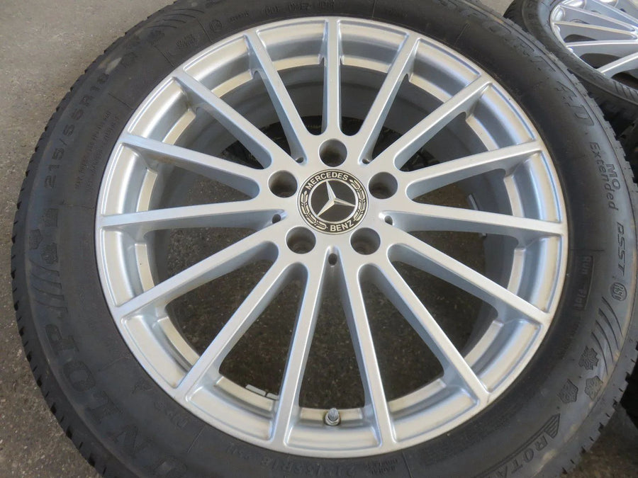 Original Mercedes GLA X156 W156 18 Zoll Alufelgen Winterreifen Winterräder 6mm