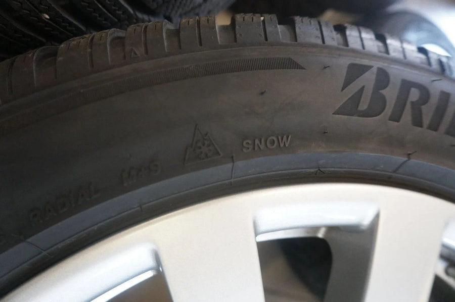 Jantes et pneus d'hiver d'origine Mercedes Classe S W223 V223 255 45 R19 8mm