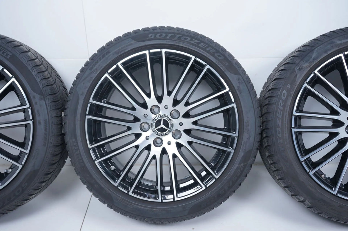 Mercedes C-Class W206 winter tires/wheels 225/45/18 inch Detail view 4