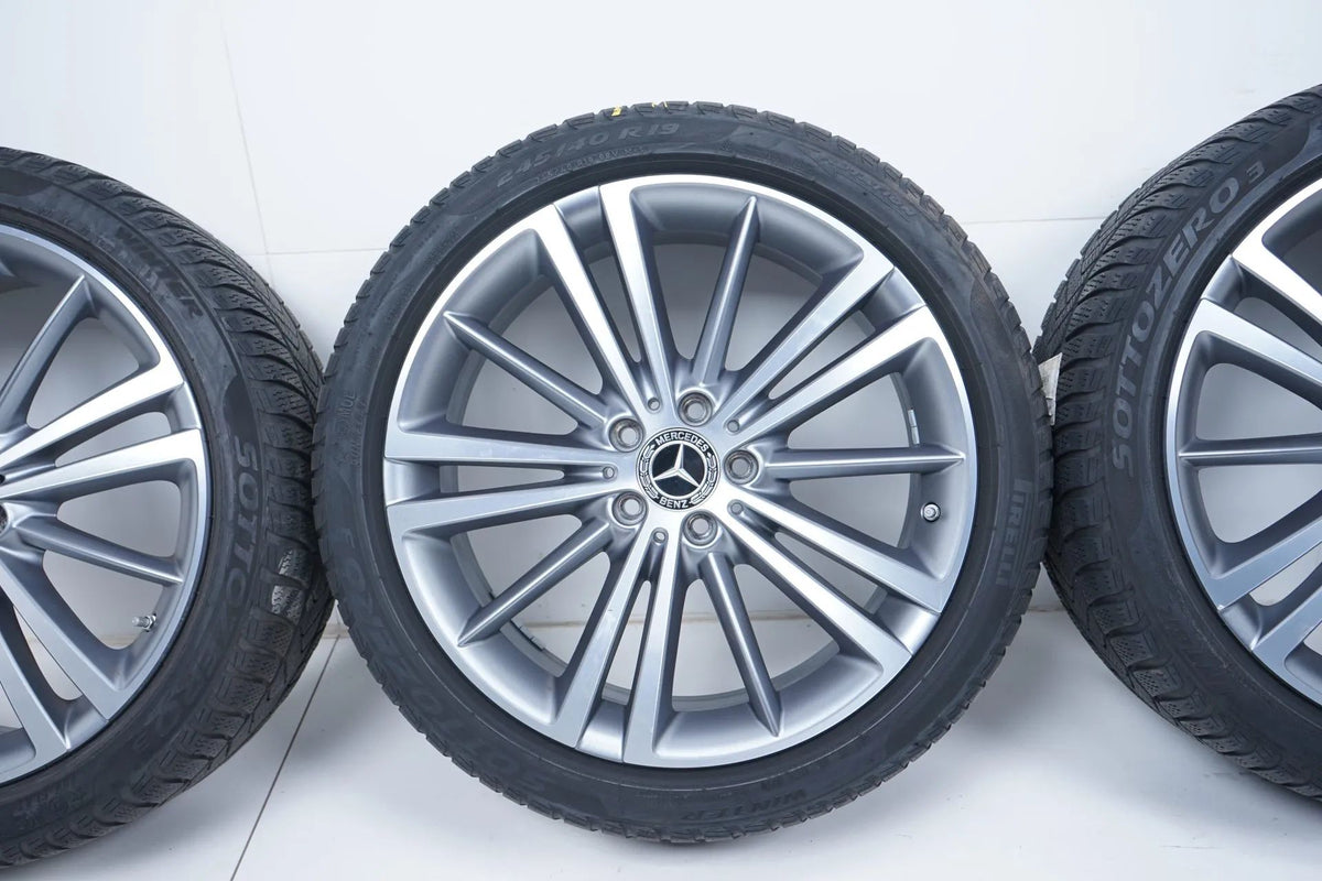 Pneus/jantes hiver 245/40/19 pouces pour Mercedes Classe CLS W257 Detailansicht 4