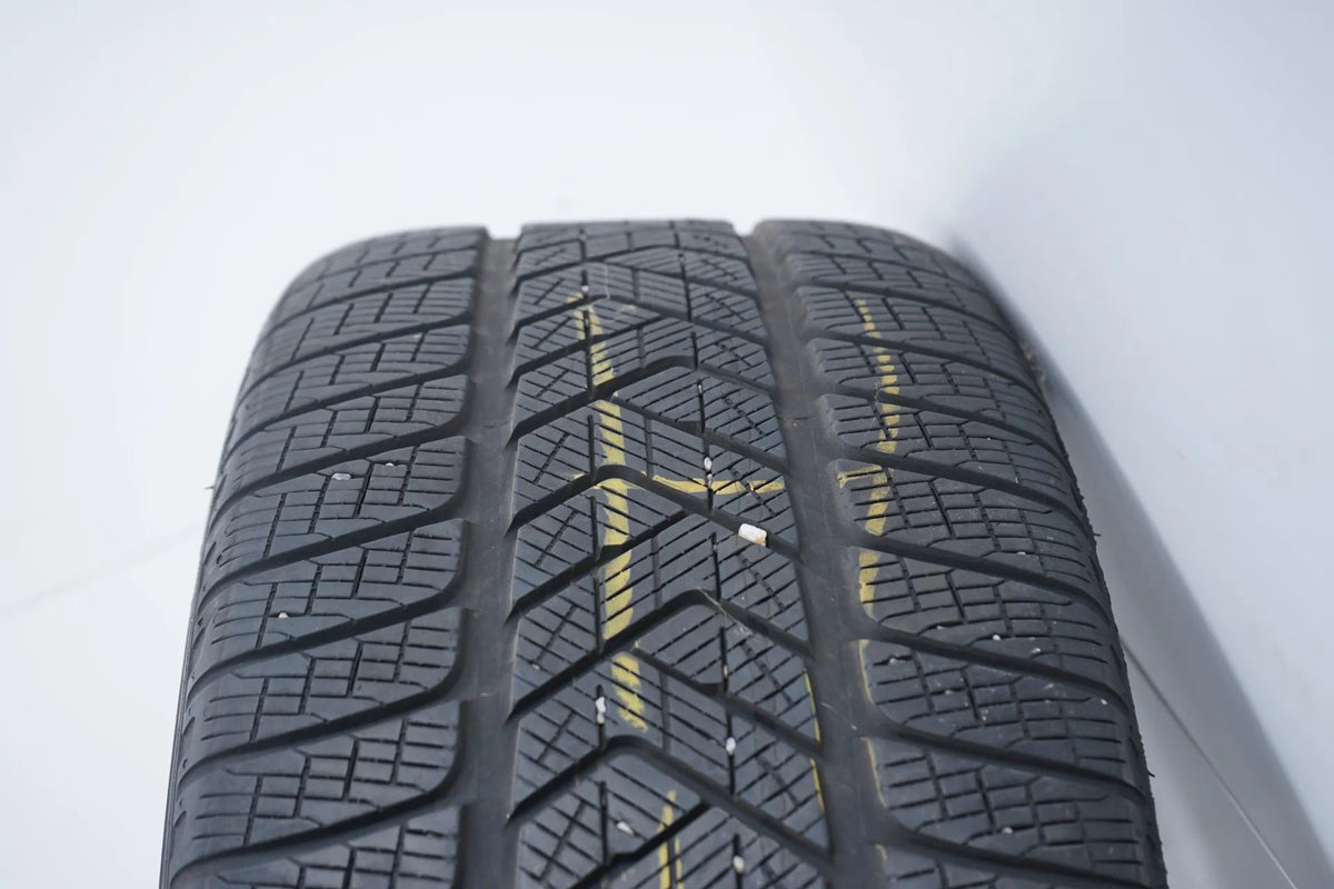 Mercedes EQC W293 N293 Winter Tires Winter Wheels 19 Inch Detailansicht 10