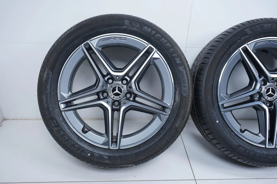 Mercedes GLA GLB X247 H247 AMG Winterräder mit neuen Winterreifen 235 50 19 Zoll