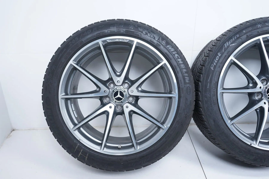 Mercedes E63 AMG W213 Winterreifen Winterräder 265 40 19 Zoll