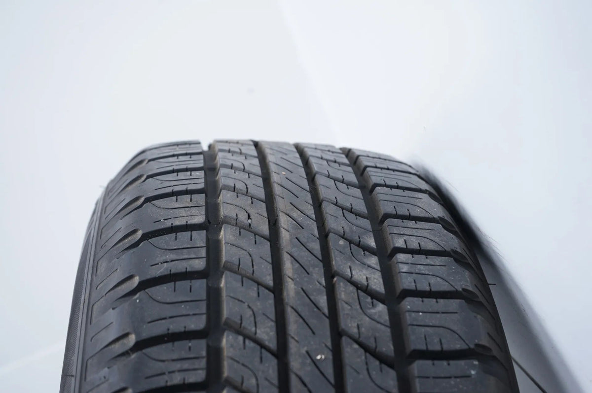 Mercedes GLC W253 X253 All-weather tires 235 60 18 inch Detailansicht 12