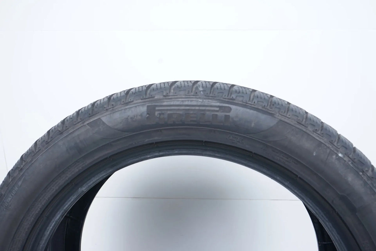 2x Winter tires 285 45 21 inch Pirelli DOT22 approx. 4 mm BMW* RFT Detail view 3