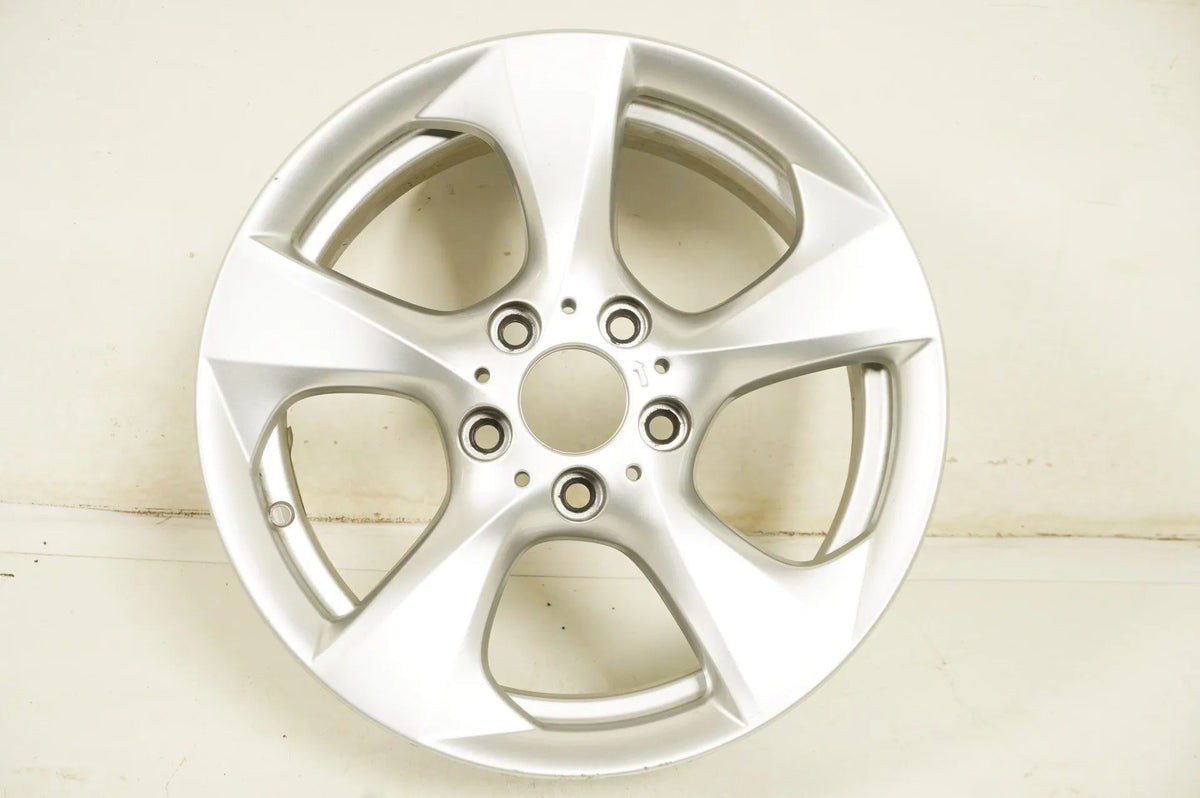 BMW 1 Series E81 E82 E87 E88 Alloy Wheel 17 Inch 370 6797517 Detail view 2