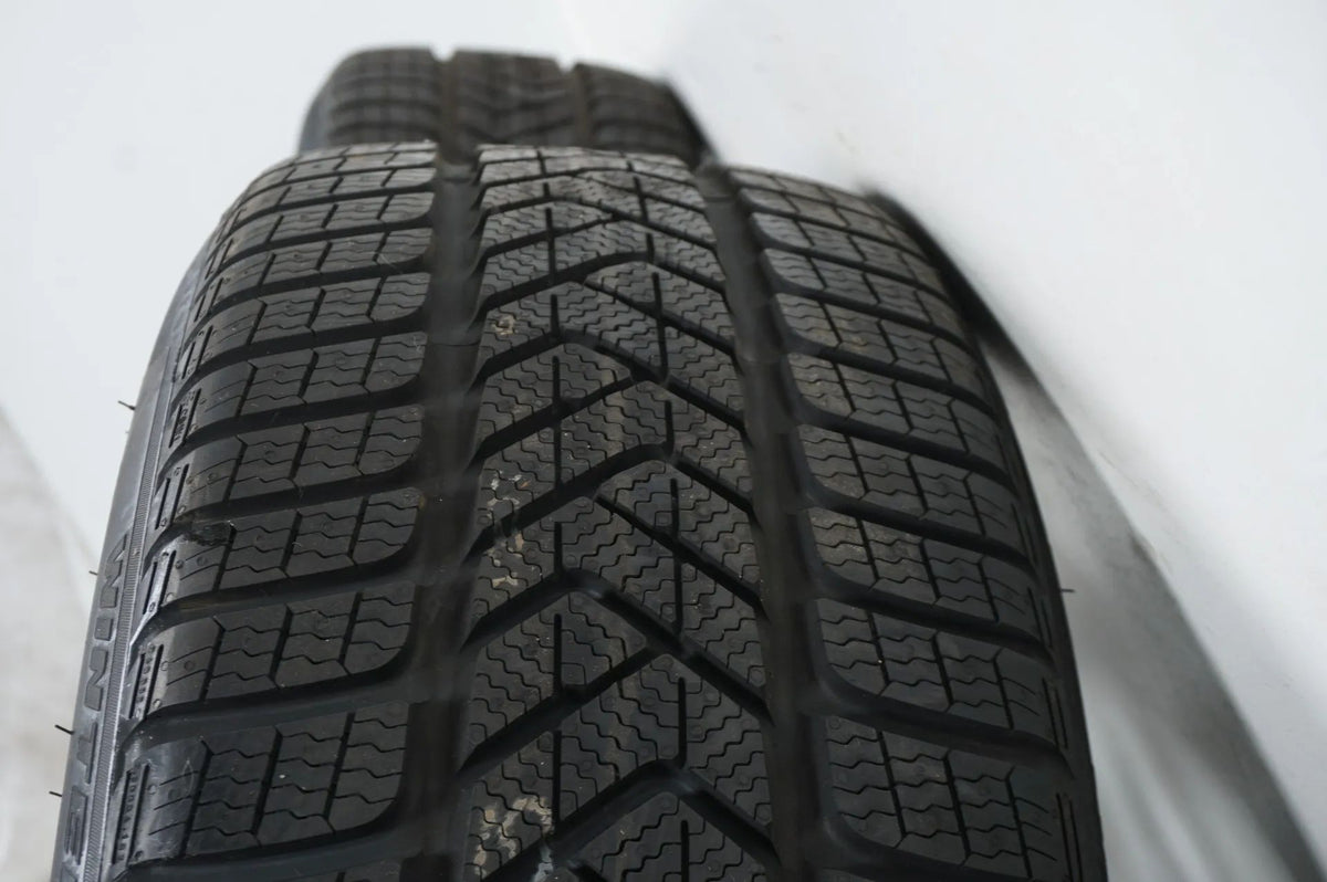 Like new Mercedes AMG GT X290 W290 winter wheels 19 inch 4-door Detailansicht 12