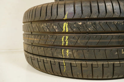 2x New Demo Summer Tires 285 40 19 inch Pirelli P Zero DOT20 MO