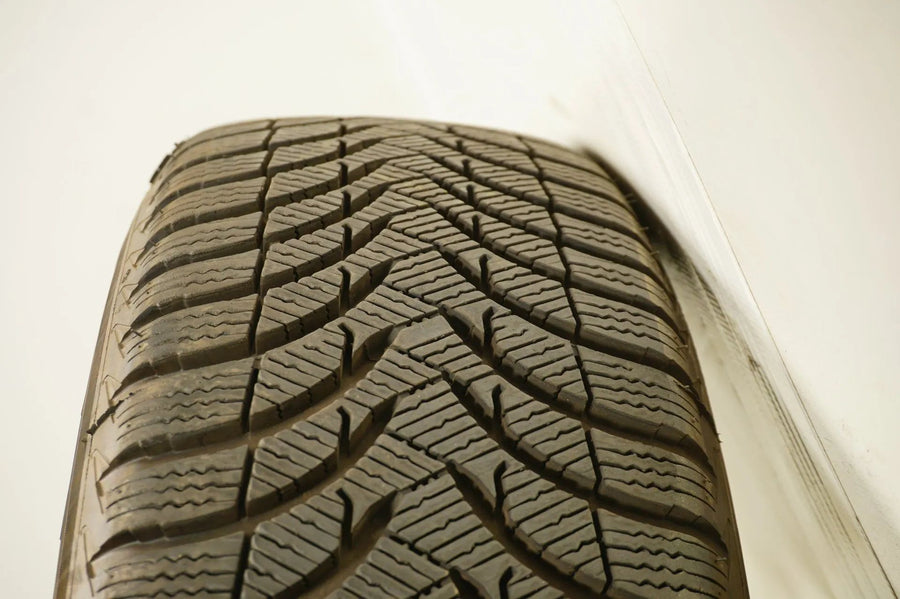 Mercedes GLA W156 X156 winter tires/wheels 215/60/17 inch