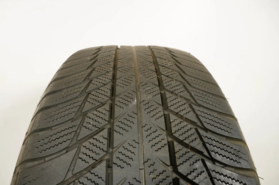 4 x Winterreifen Bridgestone 245 50 19 Zoll DOT18 Bmw* ca.4,5mm RFT