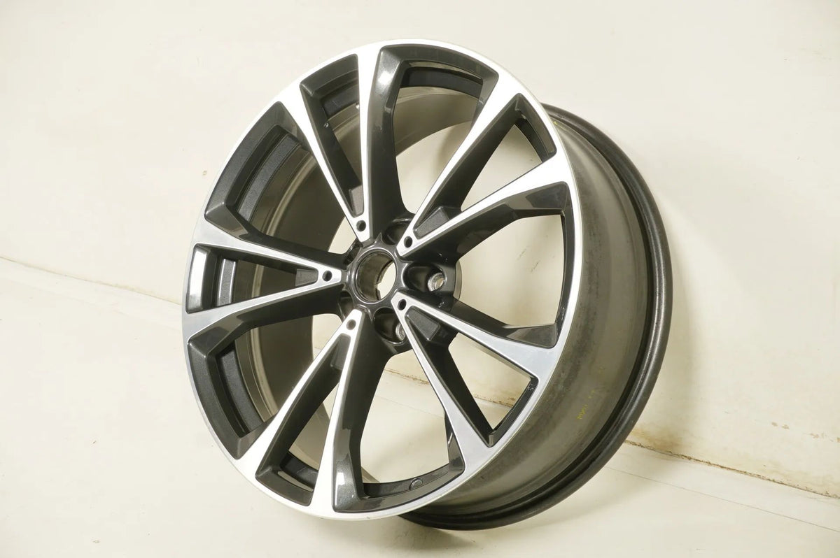 1 x Genuine BMW 8 Series G14 G15 Alloy Wheel 20 Inch 733 6884208 8J Detailansicht 3